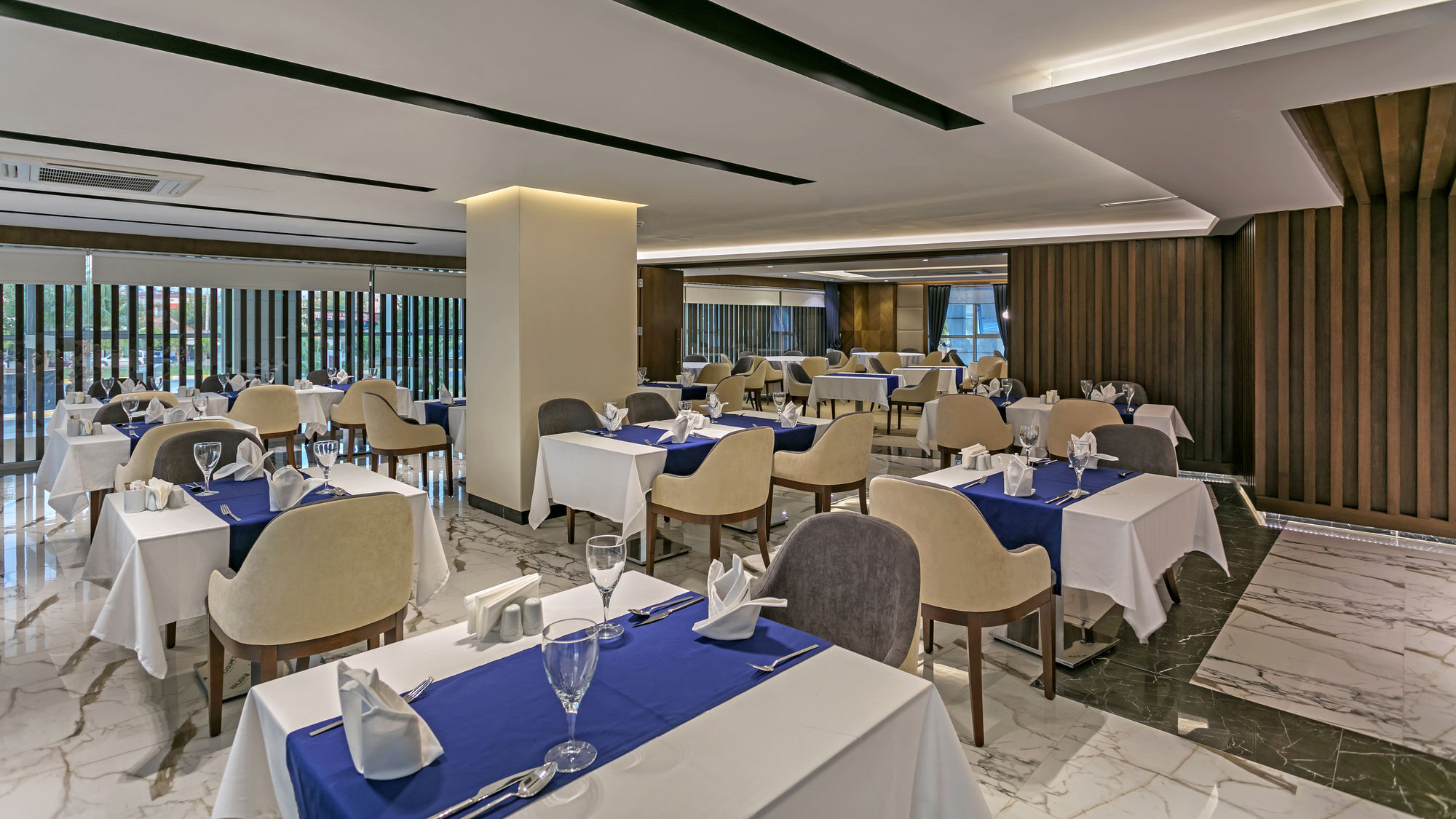 B Business Hotel & Spa Antalya Ngoại thất bức ảnh