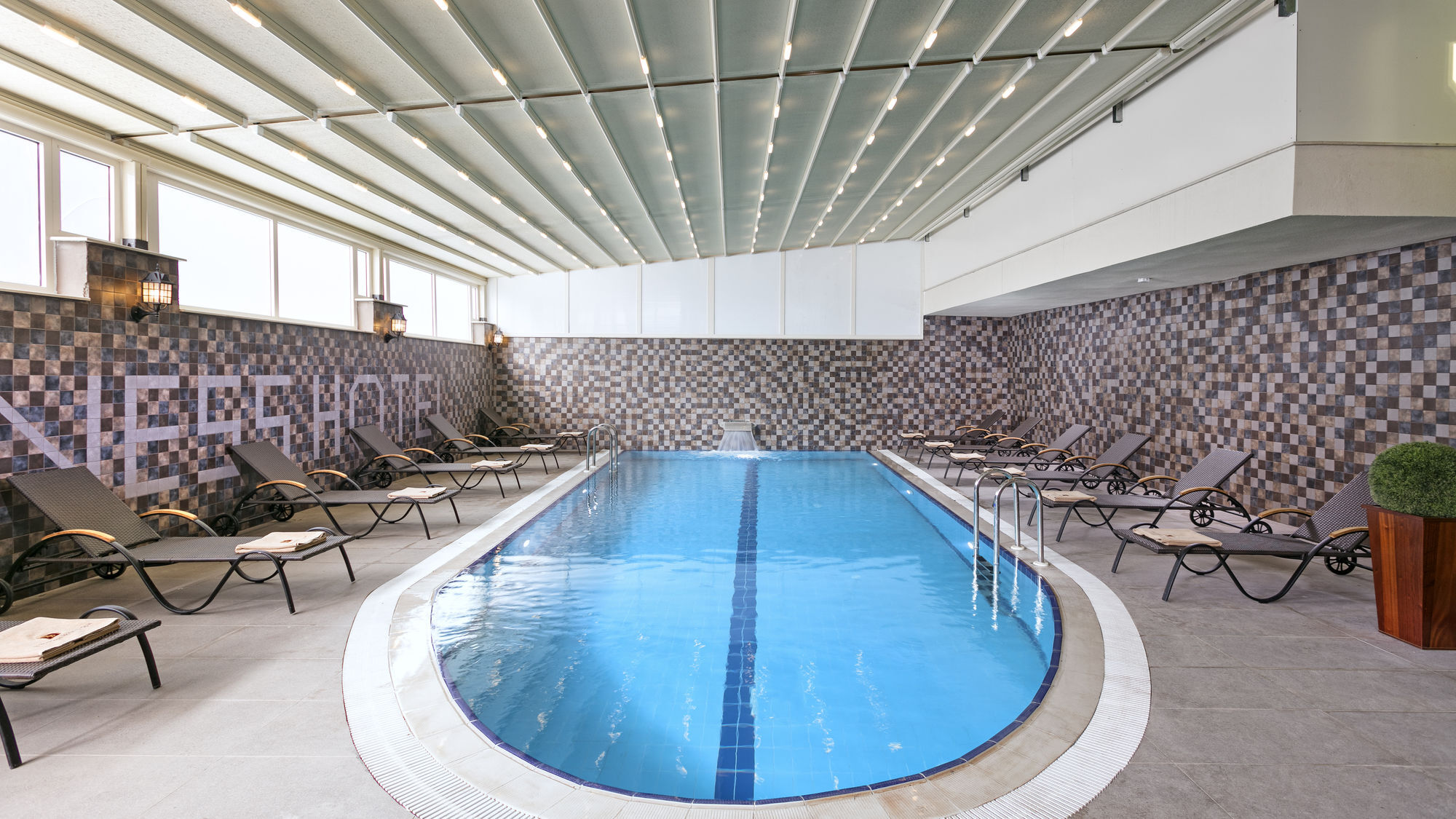 B Business Hotel & Spa Antalya Ngoại thất bức ảnh