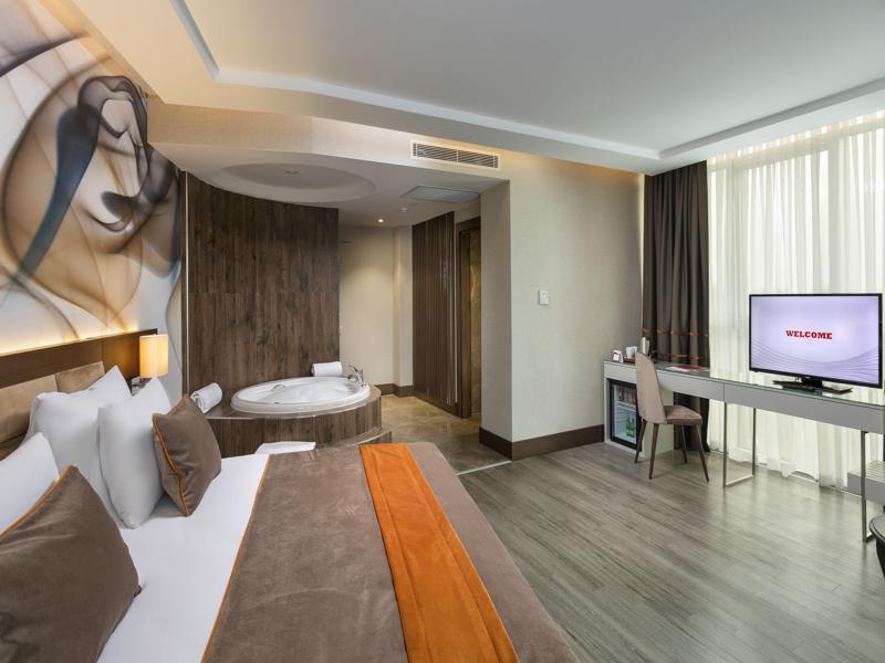 B Business Hotel & Spa Antalya Ngoại thất bức ảnh