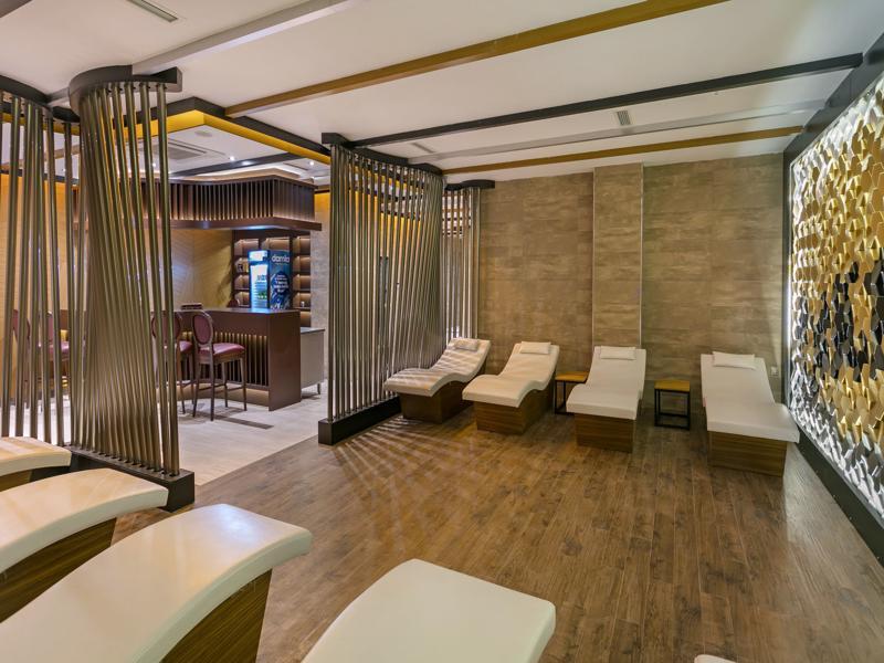 B Business Hotel & Spa Antalya Ngoại thất bức ảnh